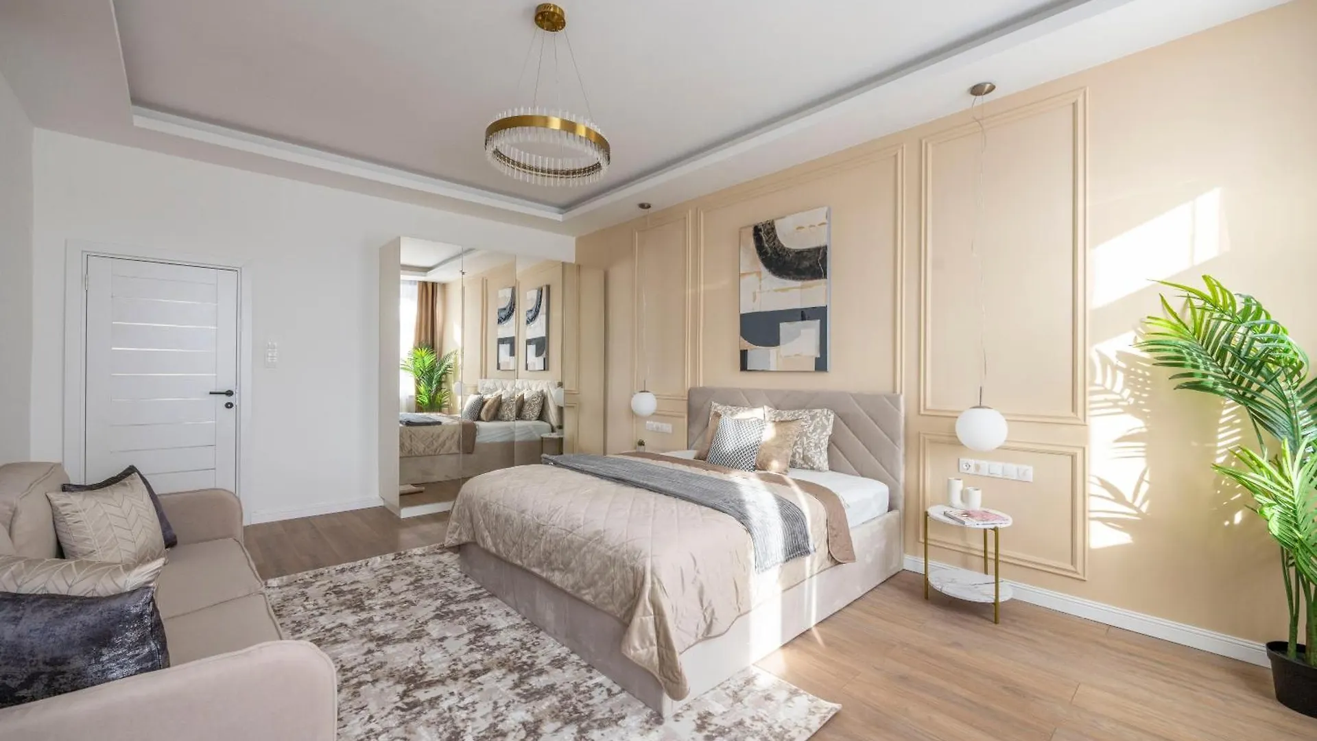 Luxury & Classy Central Apartment With 3Bedrm, 2Bathrm Budapest 0*,  Hungary