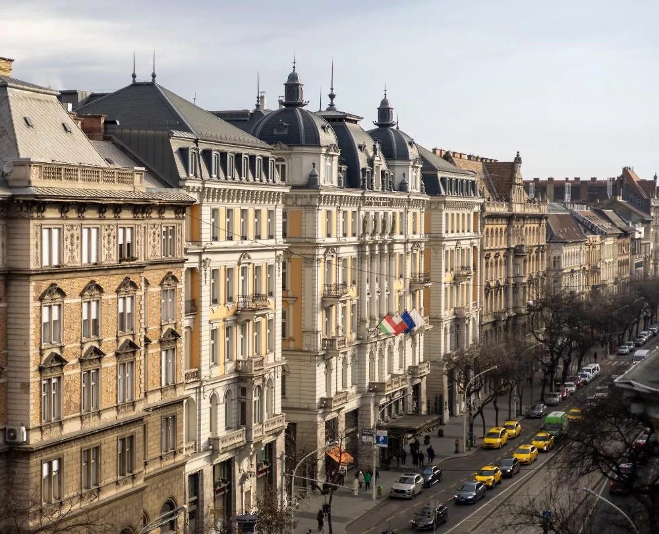 Luxury & Classy Central Apartment With 3Bedrm, 2Bathrm Budapest 0*,